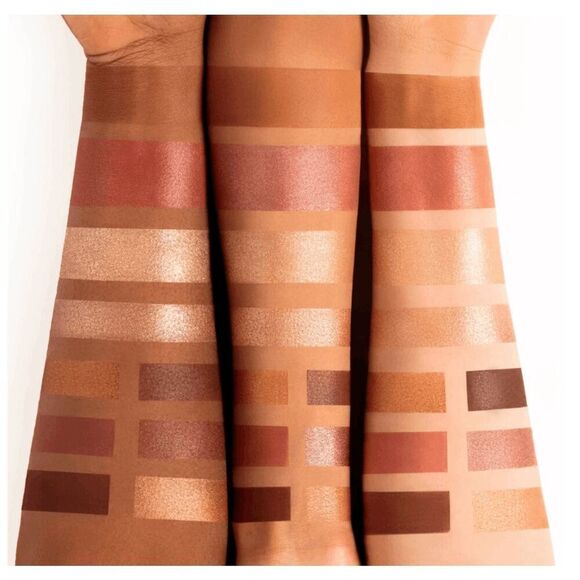 Iconic London Heat of The Moment Palette - Picture 4 of 7